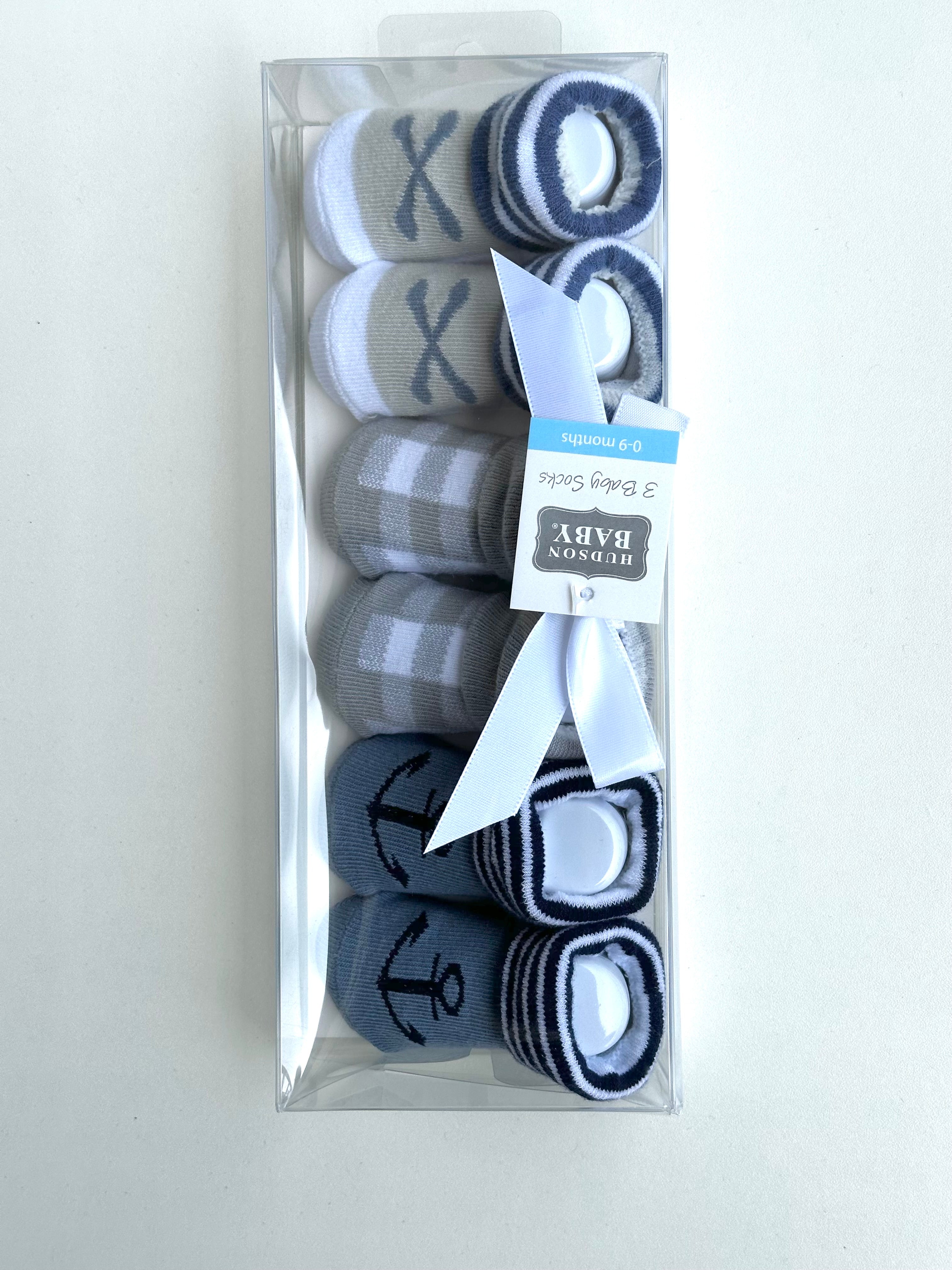 3 baby socks (0-9m)