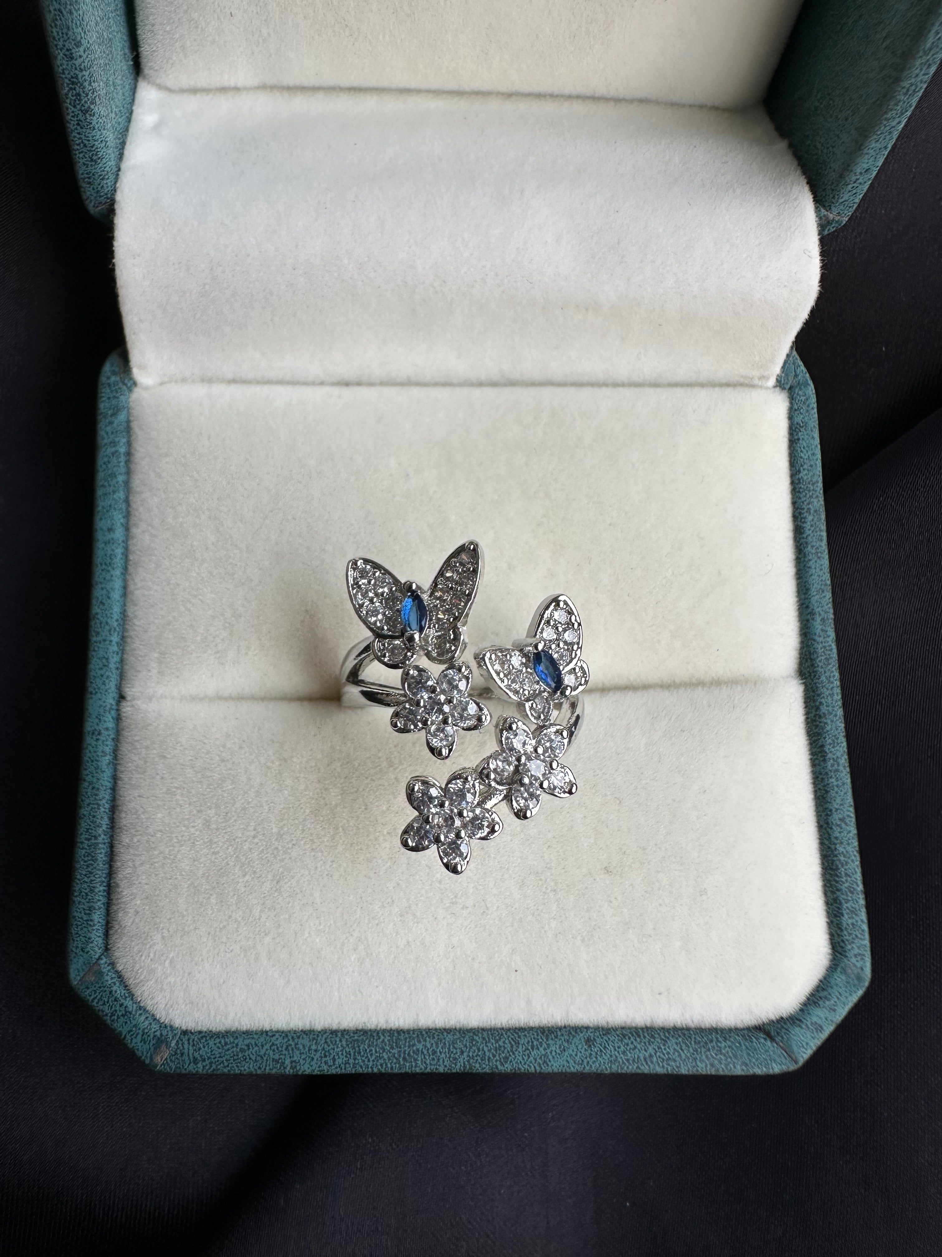 Butterfly flower ring