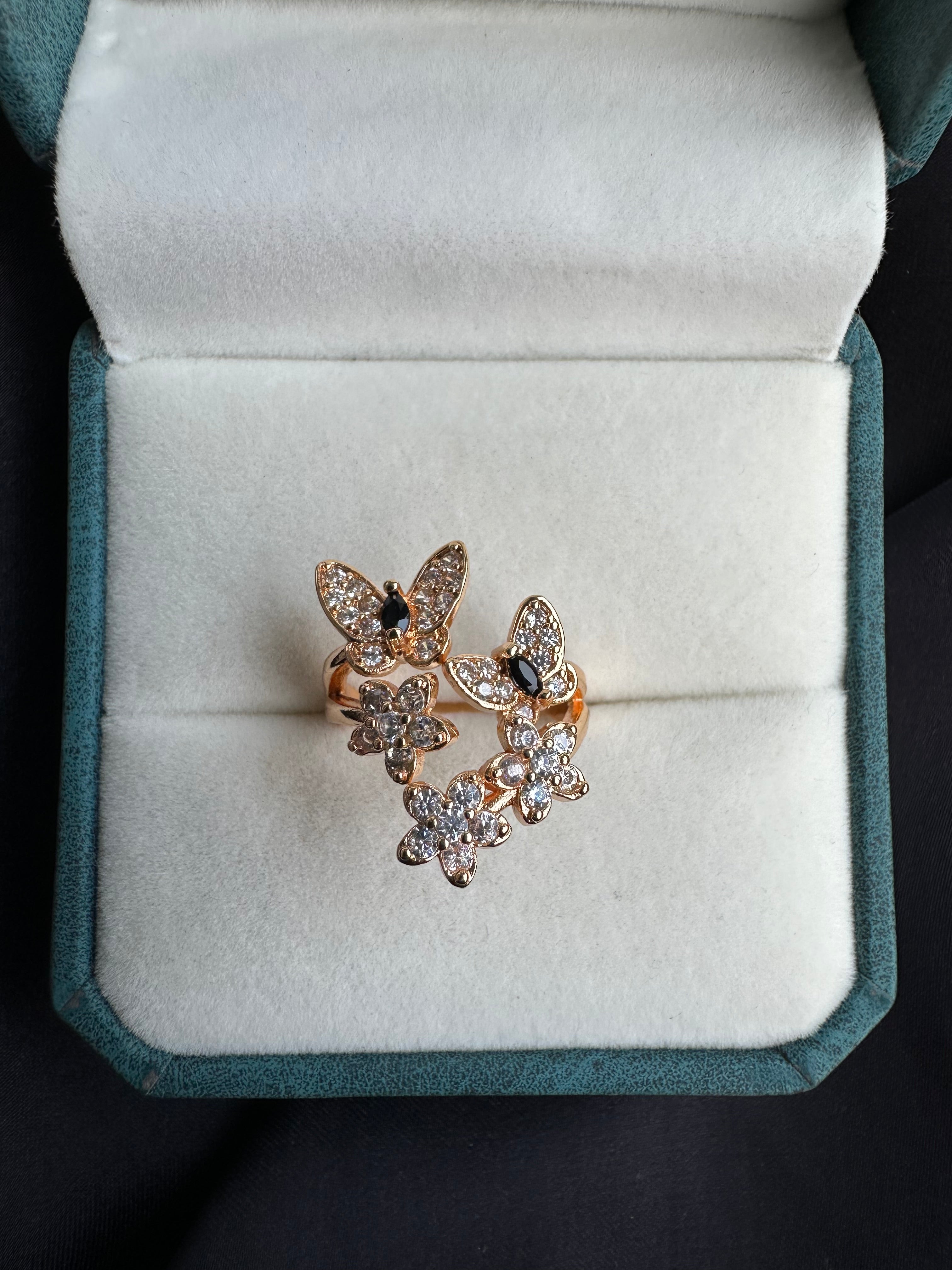 Butterfly flower ring