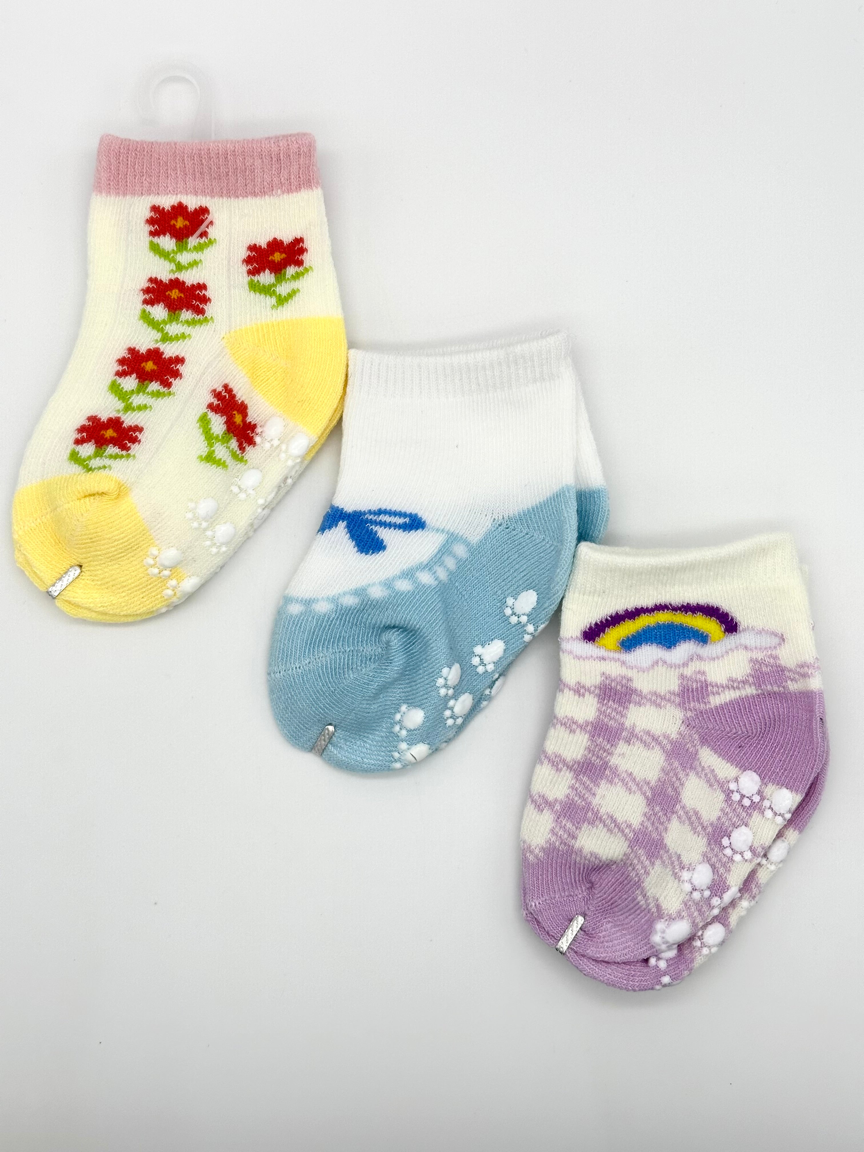 3 pair socks (0-6m)