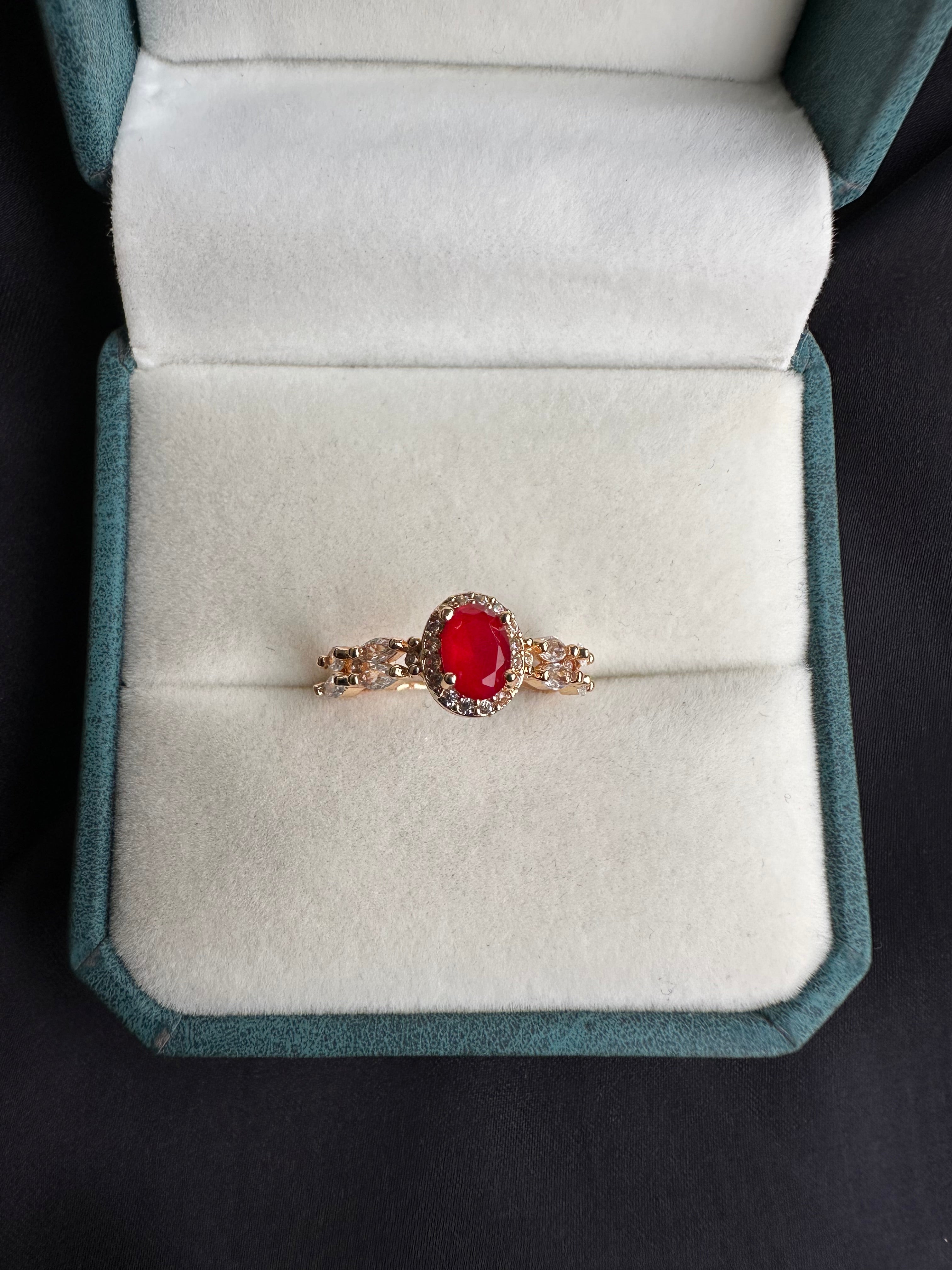 Oval stone sapphire ring