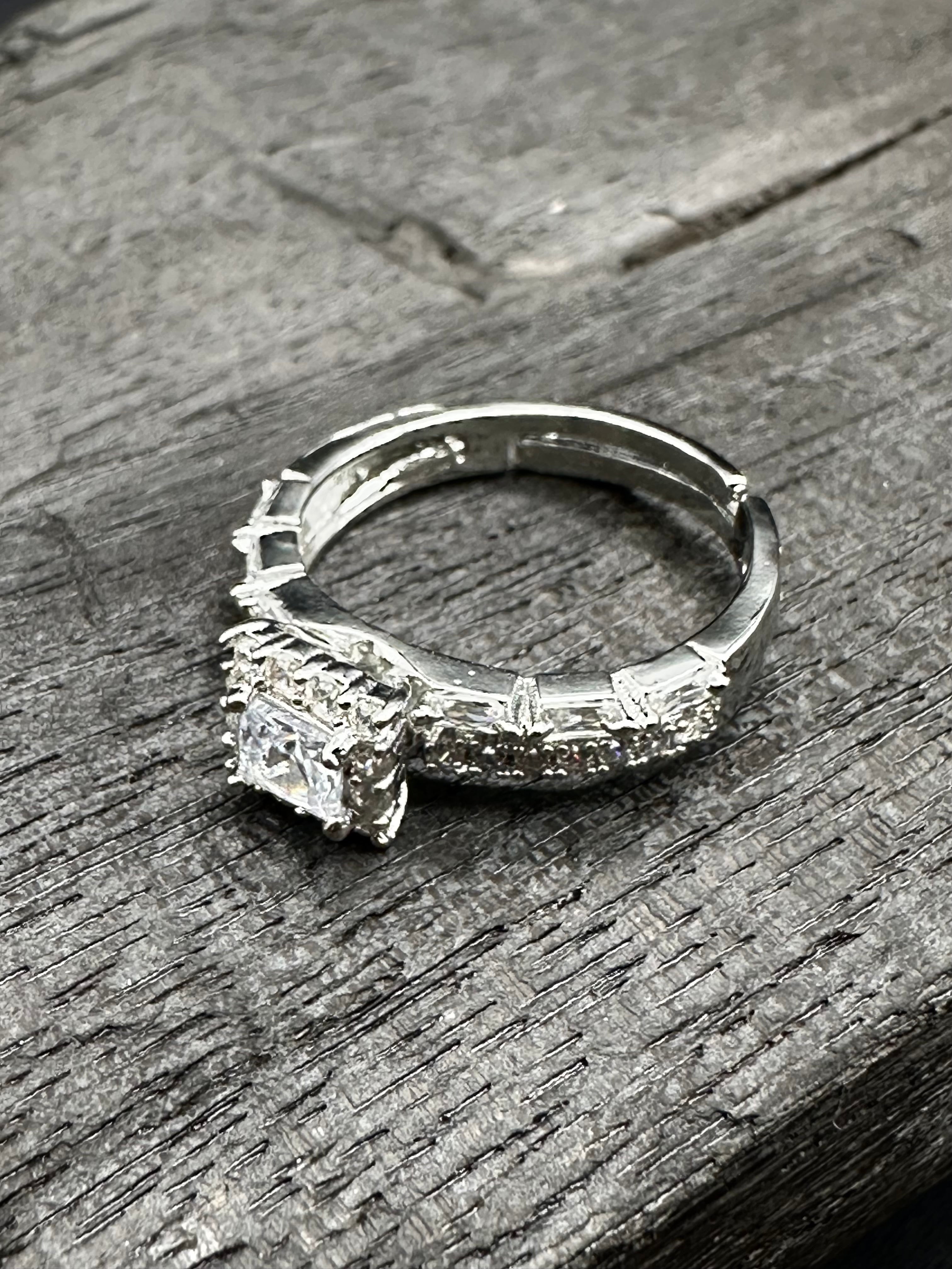 Popular exquisite silver ring